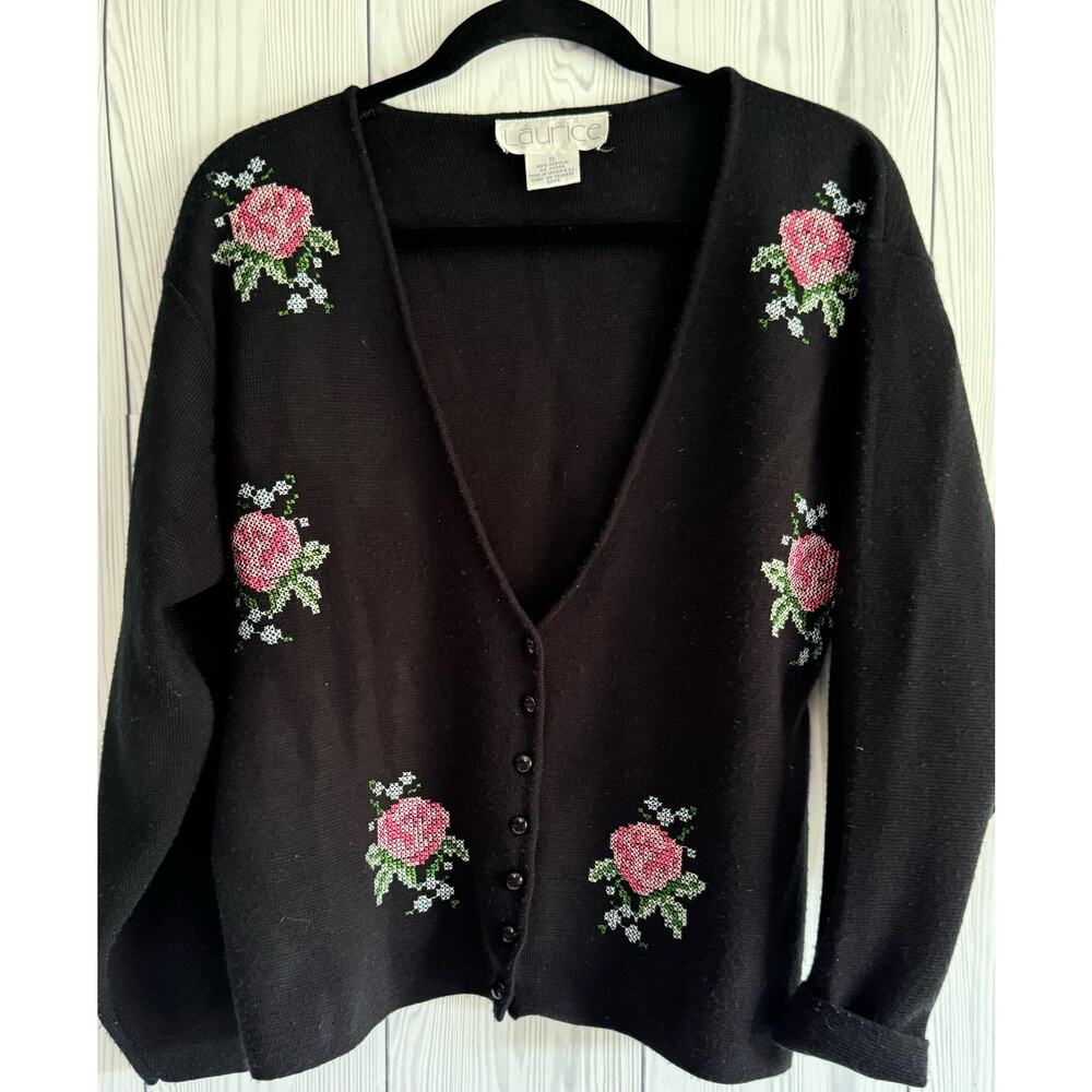 Vintage Floral Black Deep V Neck Cropped Cardigan Emboridered Laurice Small